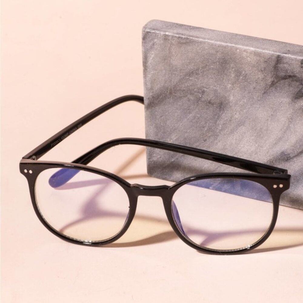 Tori Black Computer Blue Light Glasses - Picture 11 of 14